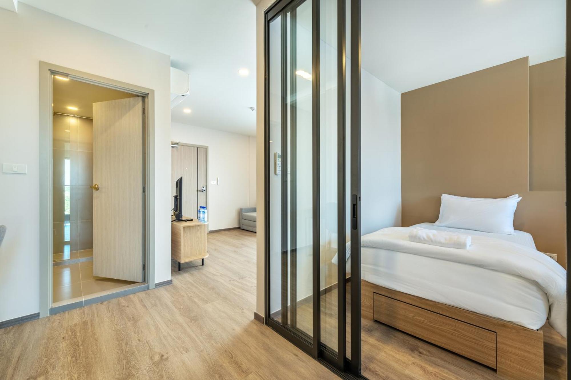 Salaya One Hotel & Service Apartment Dış mekan fotoğraf