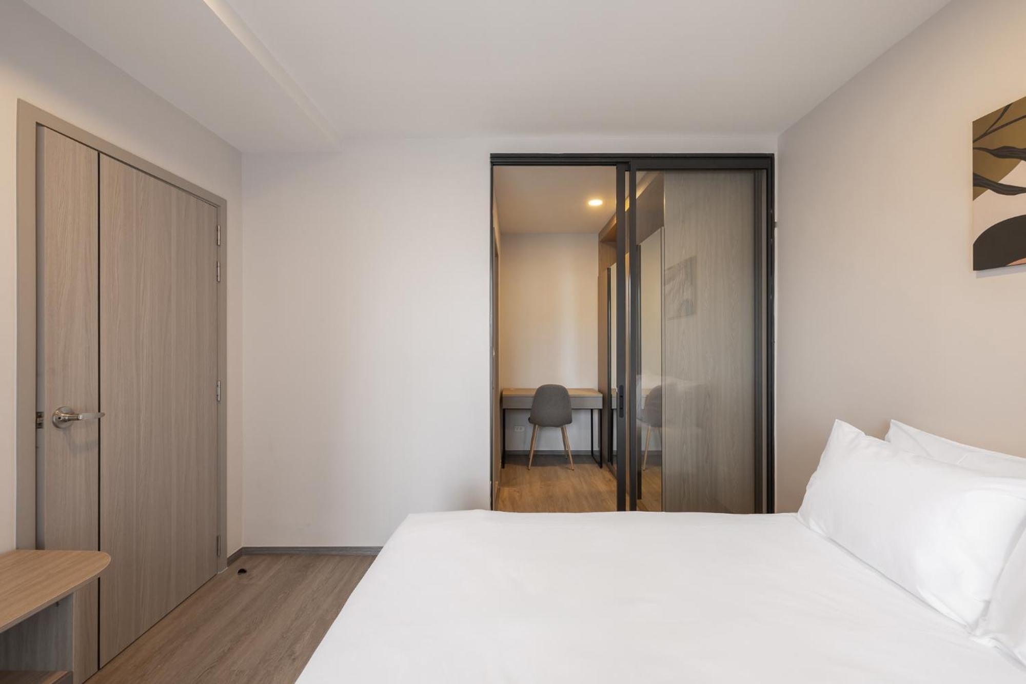 Salaya One Hotel & Service Apartment Dış mekan fotoğraf